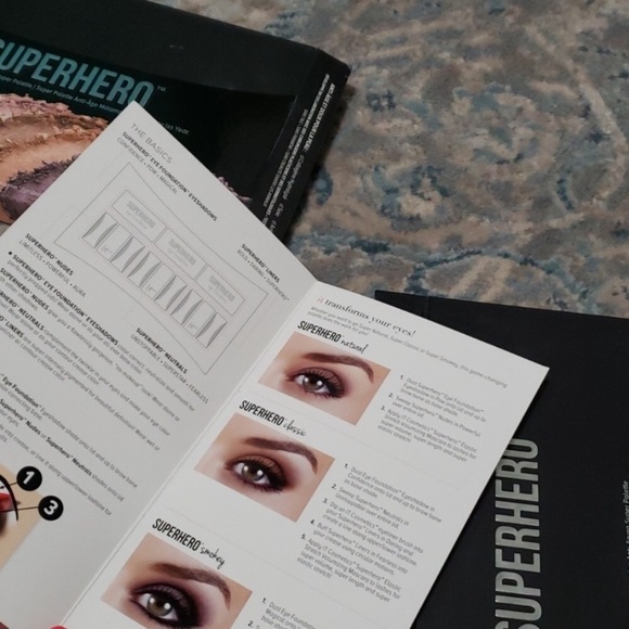 🛍 IT COSMETICS Superhero Eye Transforming Palette - Picture 4 of 5